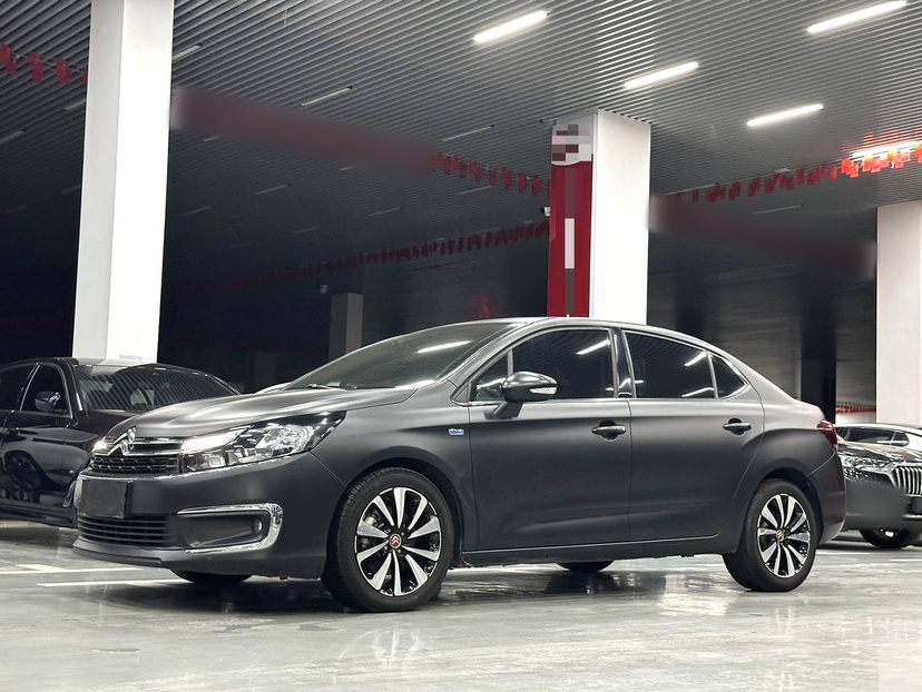 Citroen C4L 2017 image de voiture 