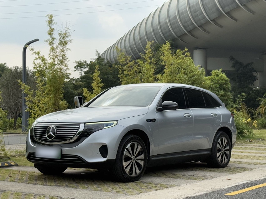 Mercedes-Benz EQC Class 2022 car image 