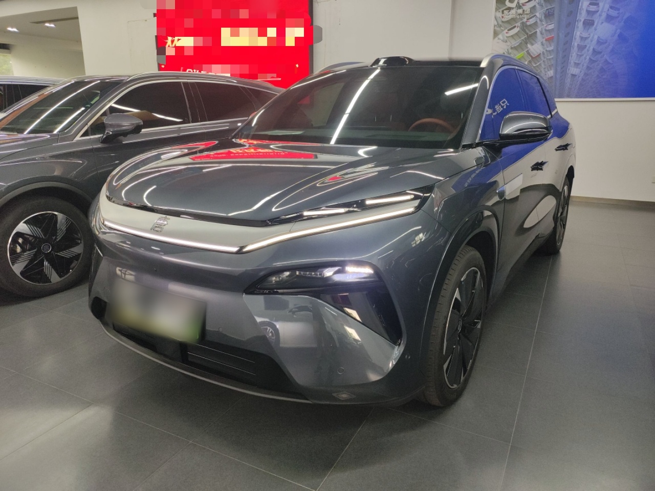 BYD Tang L 2025 صورة سيارة 