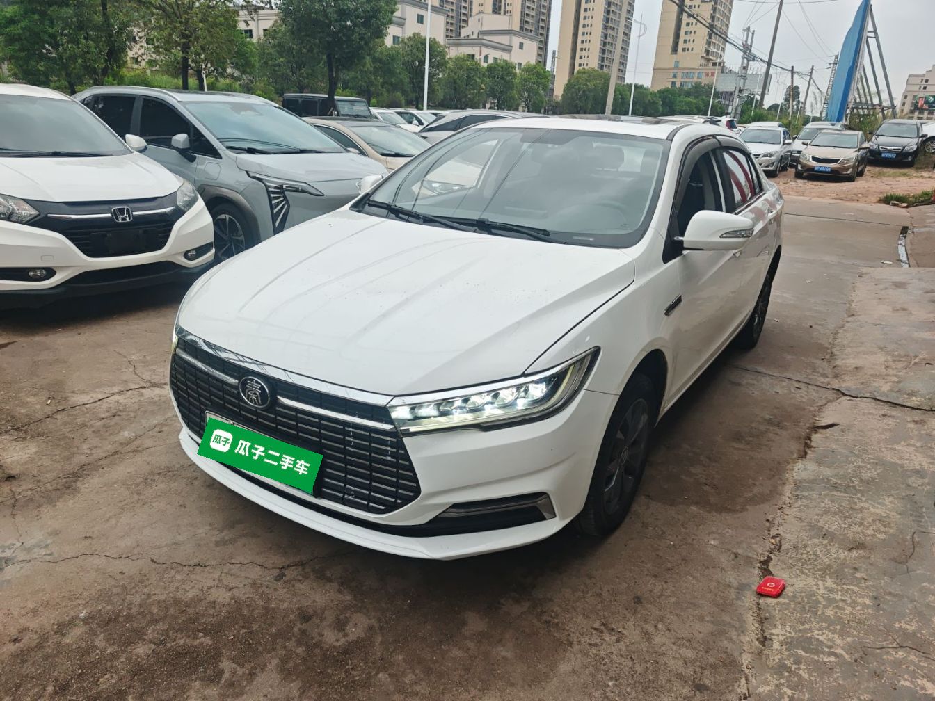BYD Qin New Energy 2020 car image 