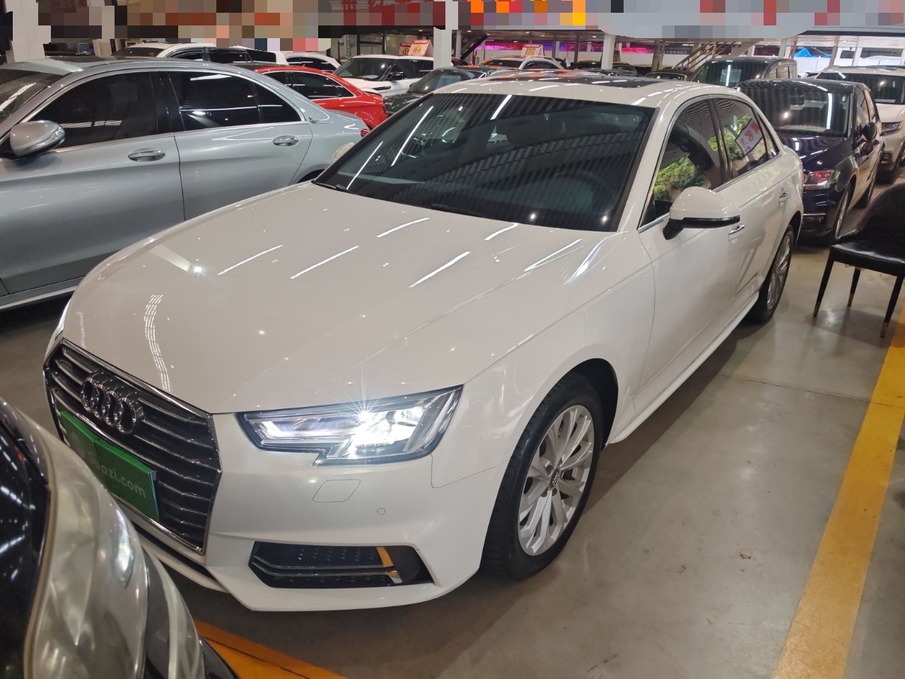 Audi A4 2019 car image 