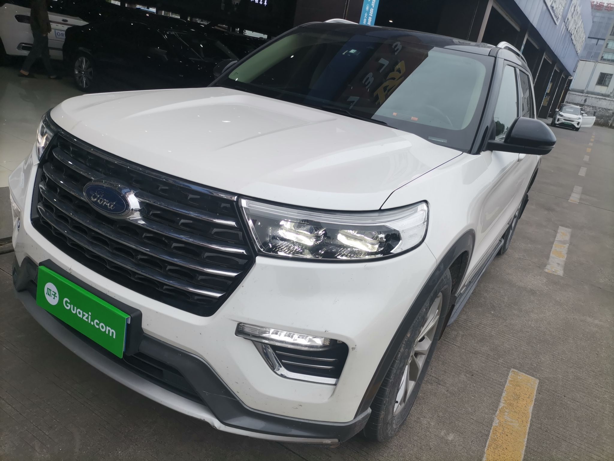 Ford Explorer 2020 Ford Explorer 2020 immagine di auto