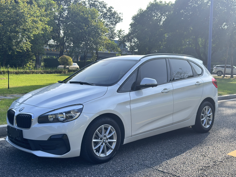 BMW 2 Series Tourer (Imported) 2019 car image 