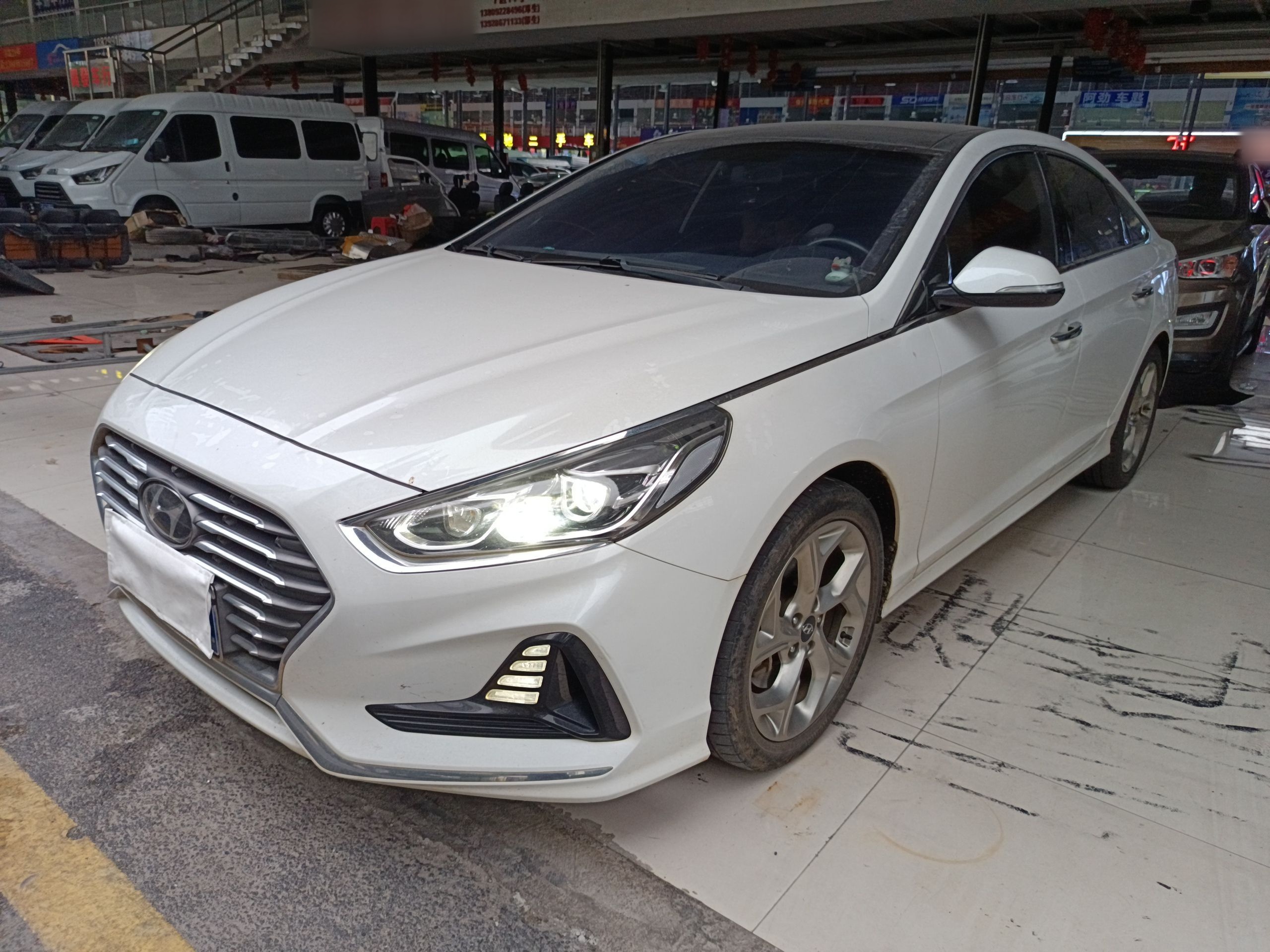 Hyundai Sonata (Imported) 2018 car image 