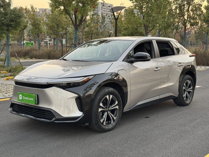 Toyota bZ4X 2022 Toyota bZ4X 2022 immagine di auto