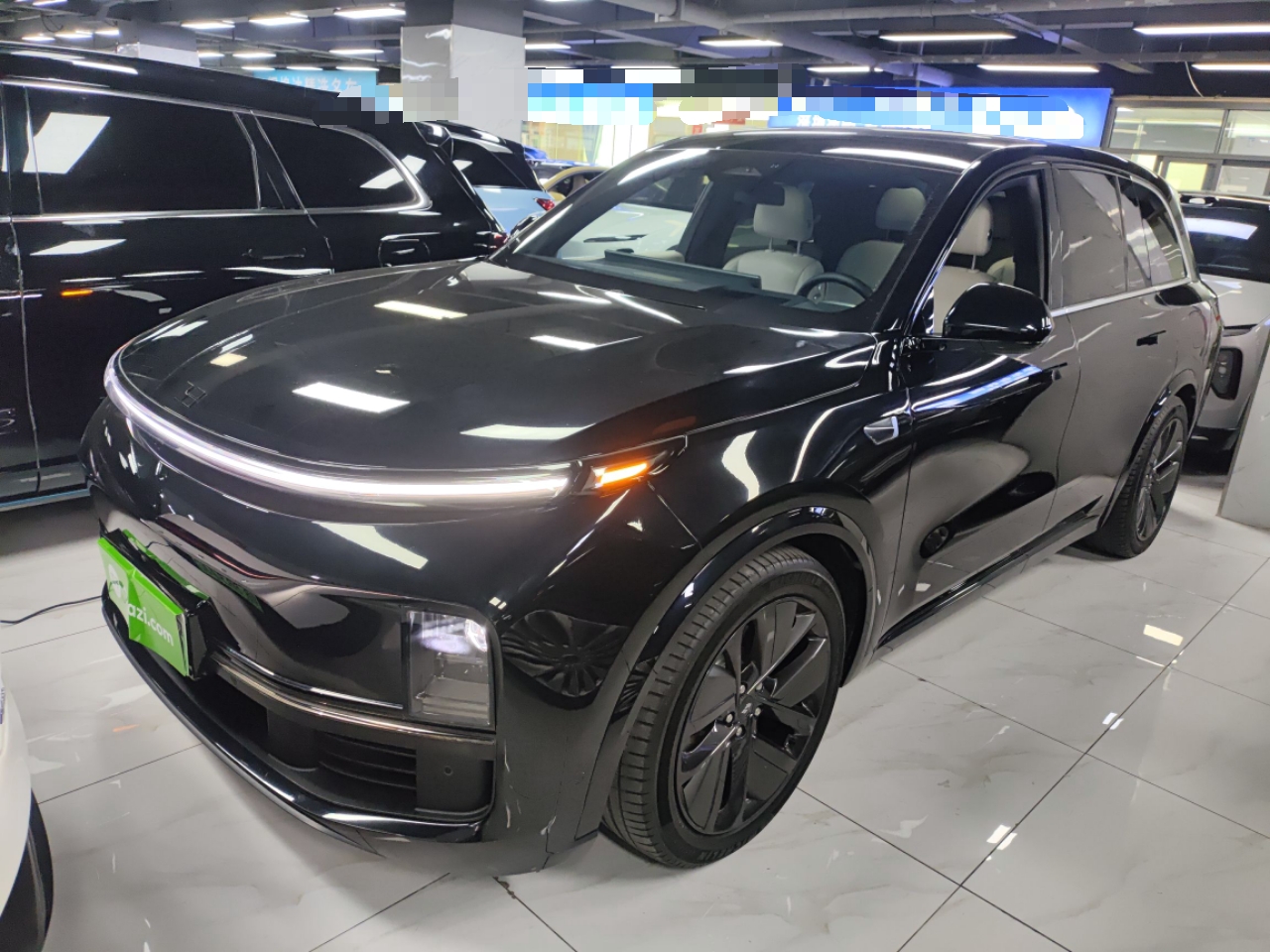 Li L8 2023 изображение автомобиля 