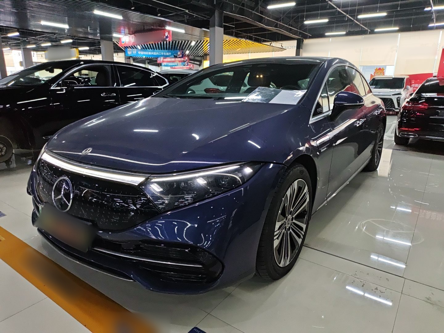 Mercedes-Benz EQS Class 2022 car image 