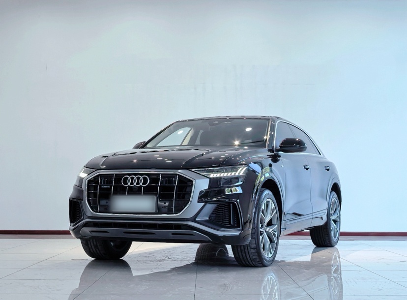 Audi Q8 2024 car image 