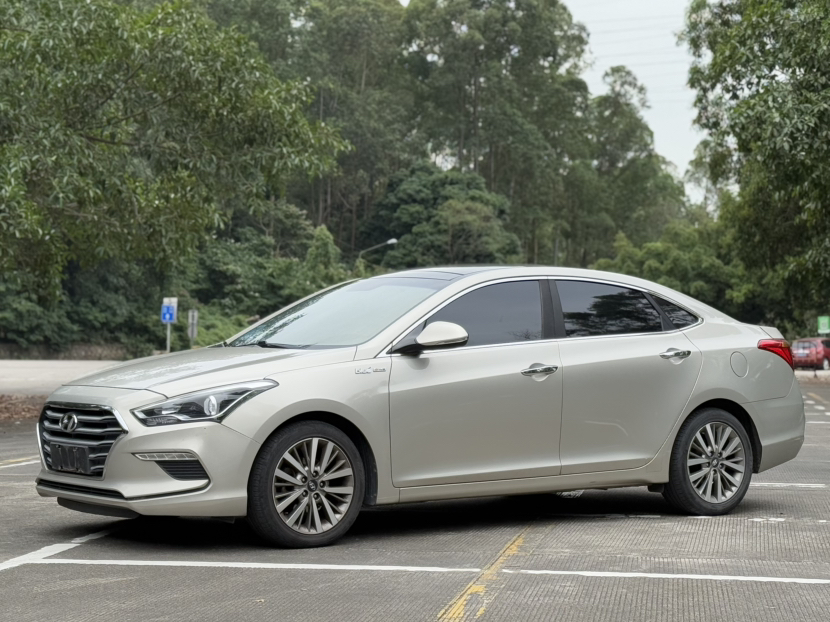 Hyundai Mistra 2018 car image 