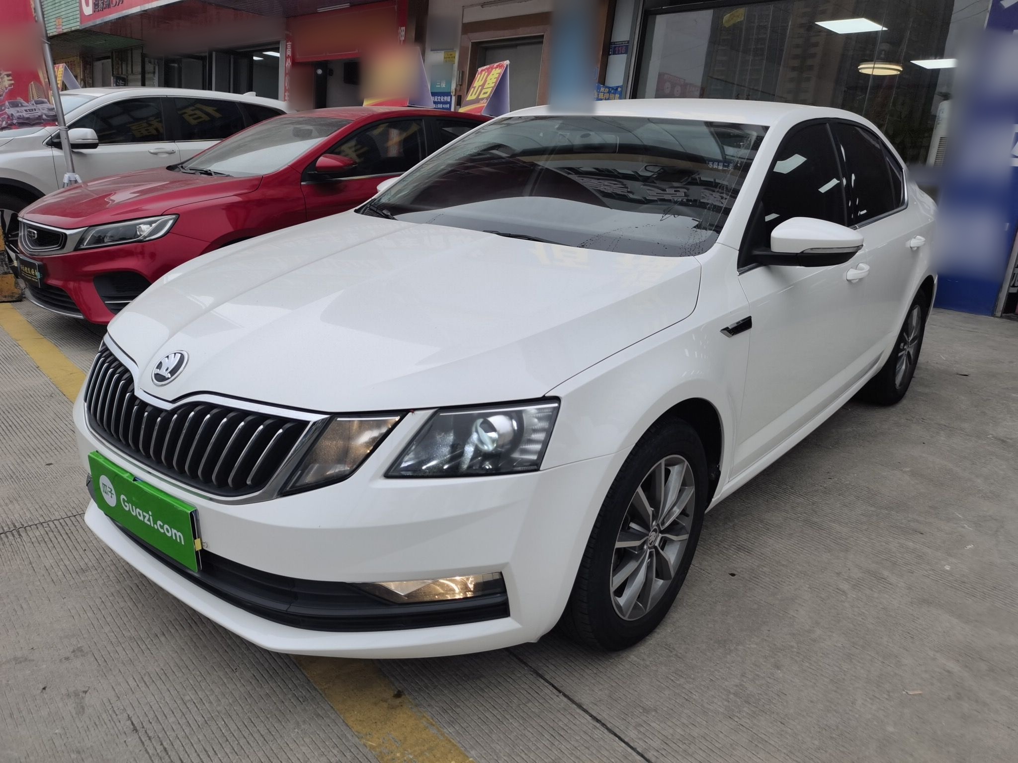 Skoda Octavia 2021 car image 