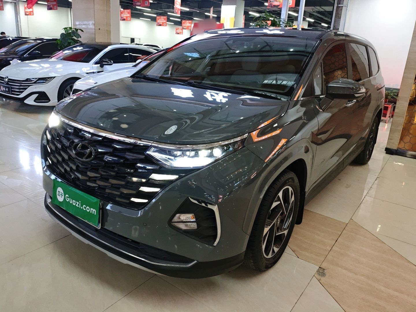Hyundai Custo 2023 car image 