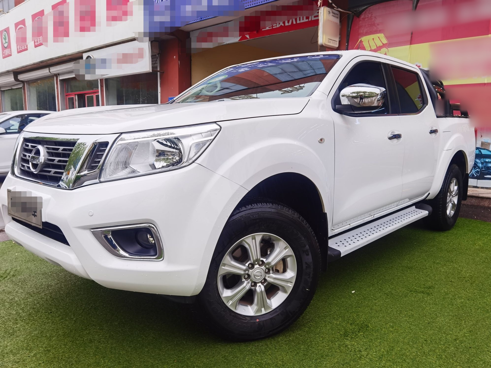 Nissan Navara 2019 汽车图片 