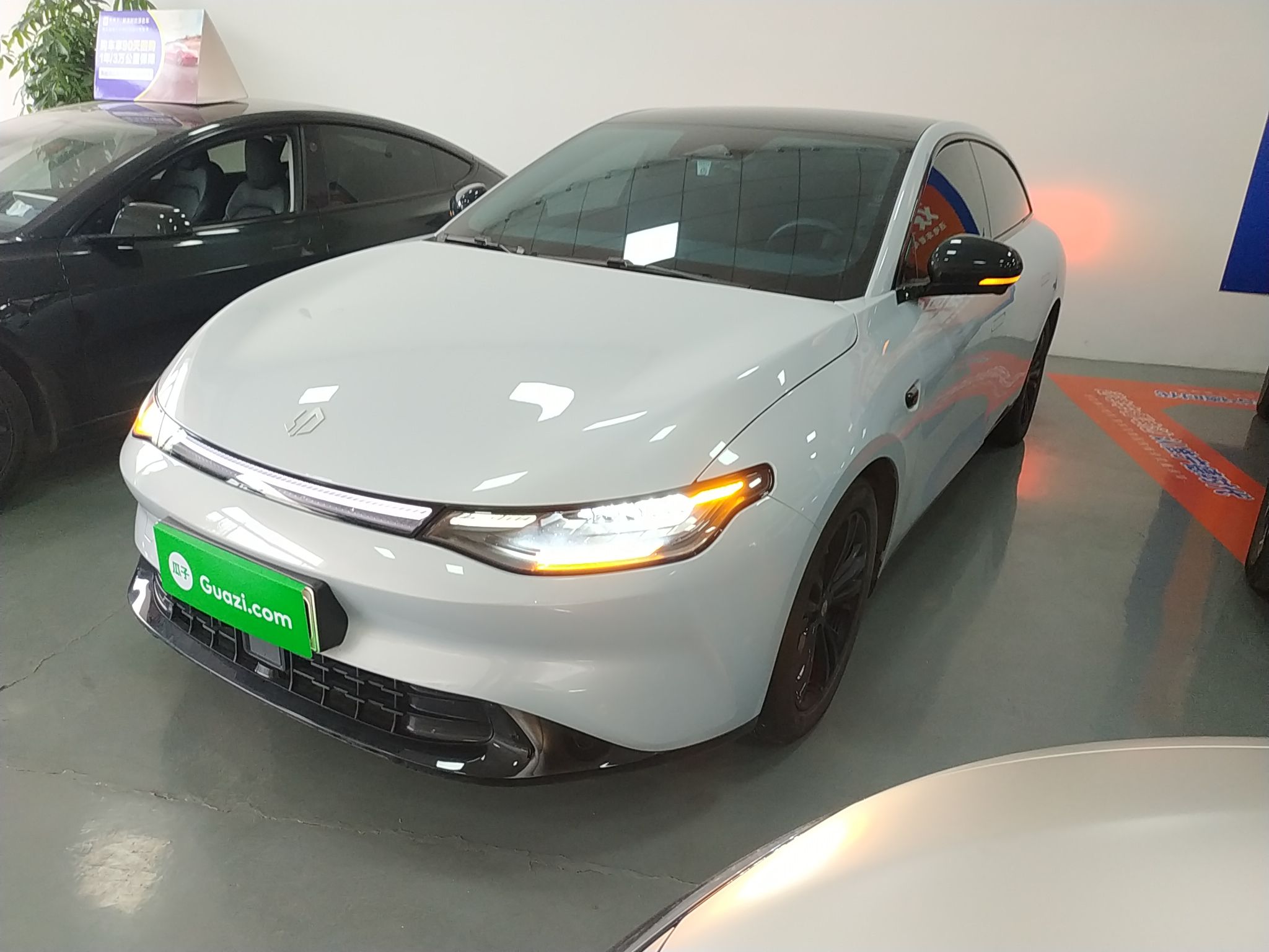 Leapmotor C01 2023 汽车图片 