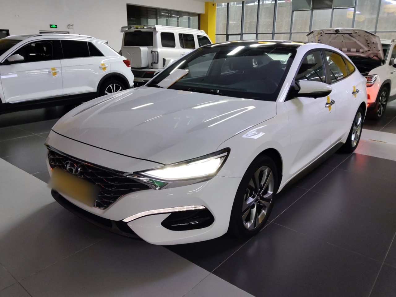 Hyundai Lafesta 2020 car image 