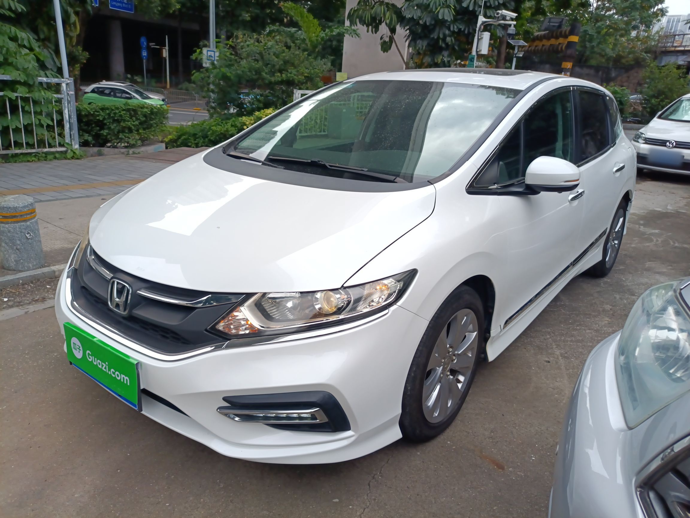 Honda Jade 2018 car image 