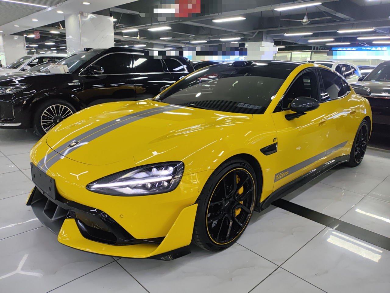 MI SU7 Ultra 2025 汽车图片 