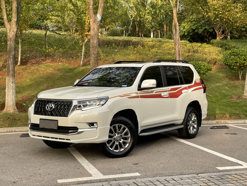 Toyota Land Cruiser Prado 2020 Toyota Land Cruiser Prado 2020 car image