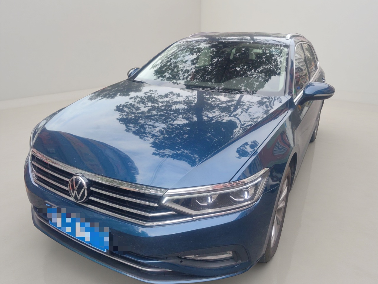 Volkswagen Passat Variant 2023 Volkswagen Passat Variant 2023 immagine di auto