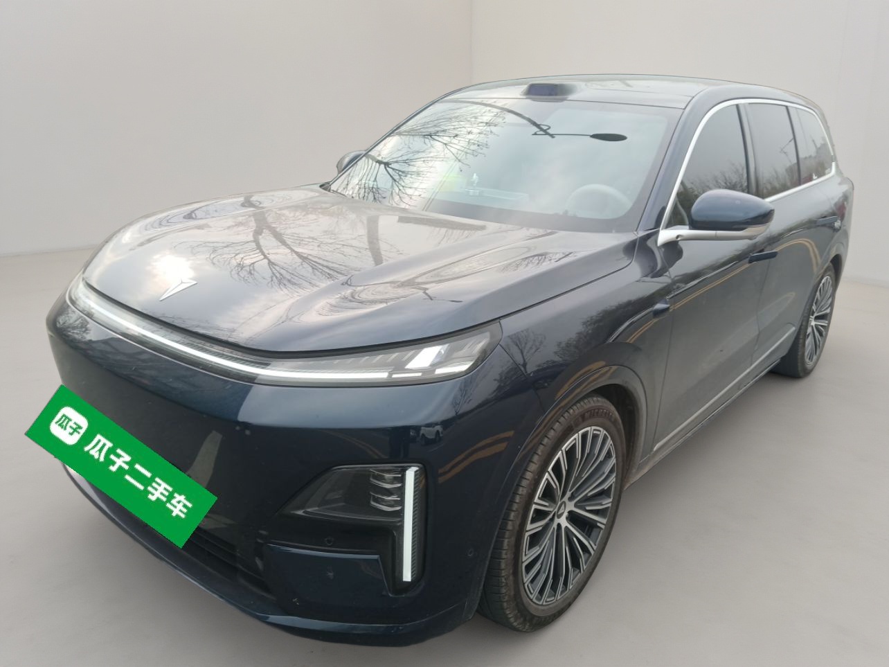 Deepal S09 2025 car image 