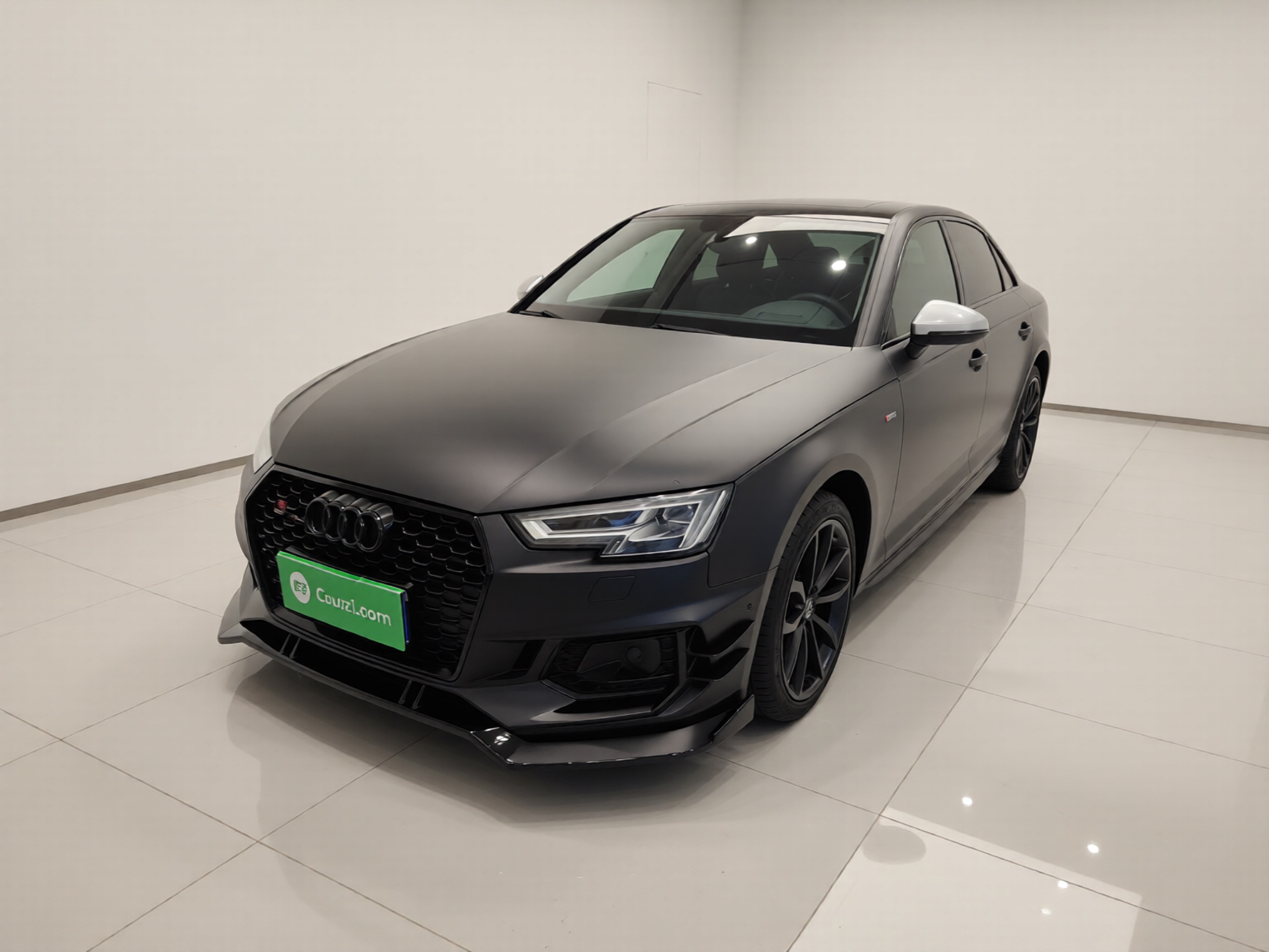 Audi A4L 2019 car image 