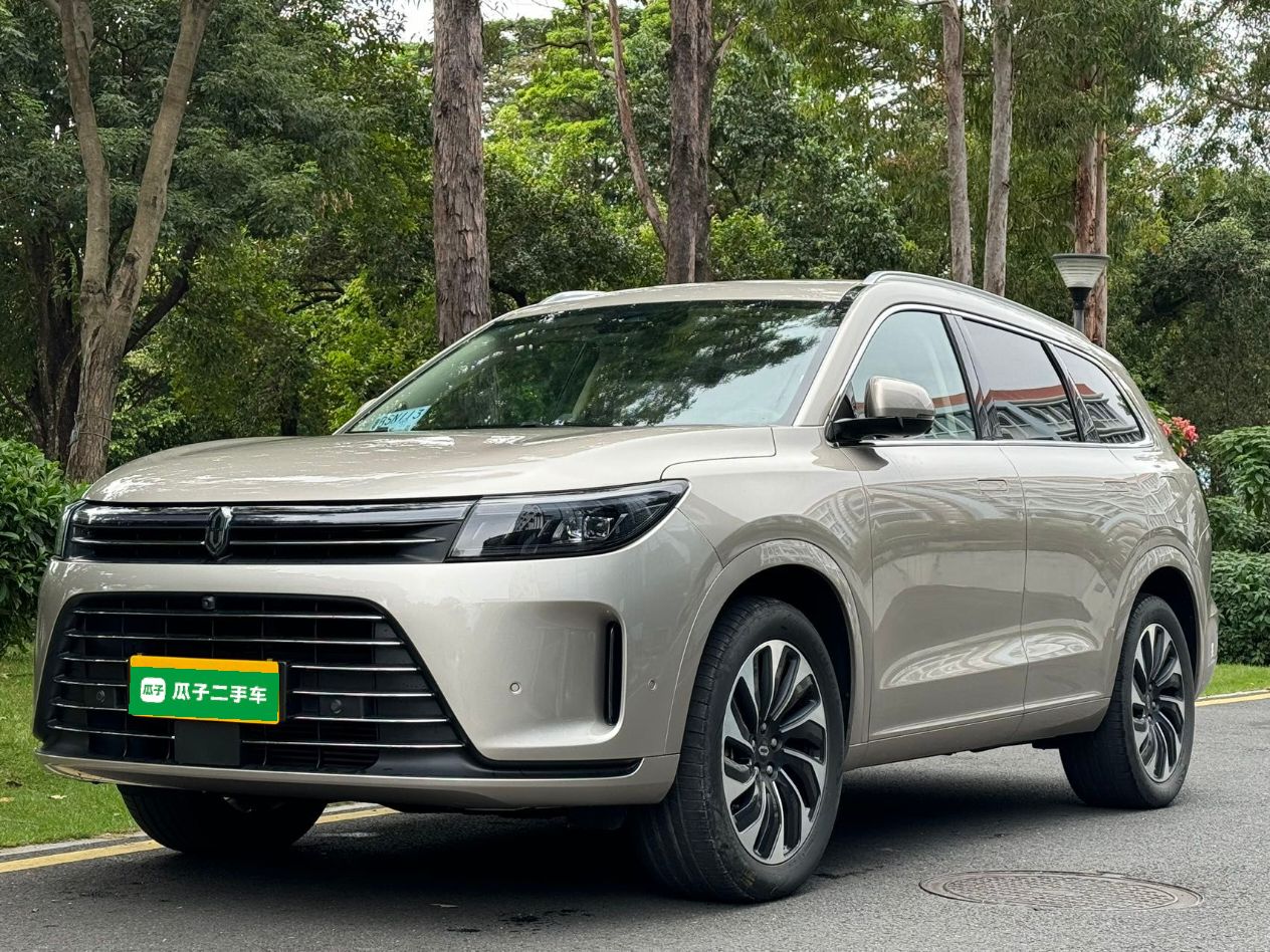 2022 2022 car image