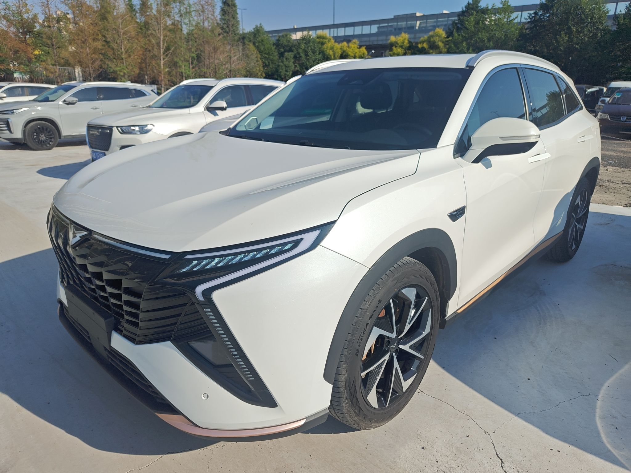 Kaiyi Kunlun 2023 Kaiyi Kunlun 2023 car image