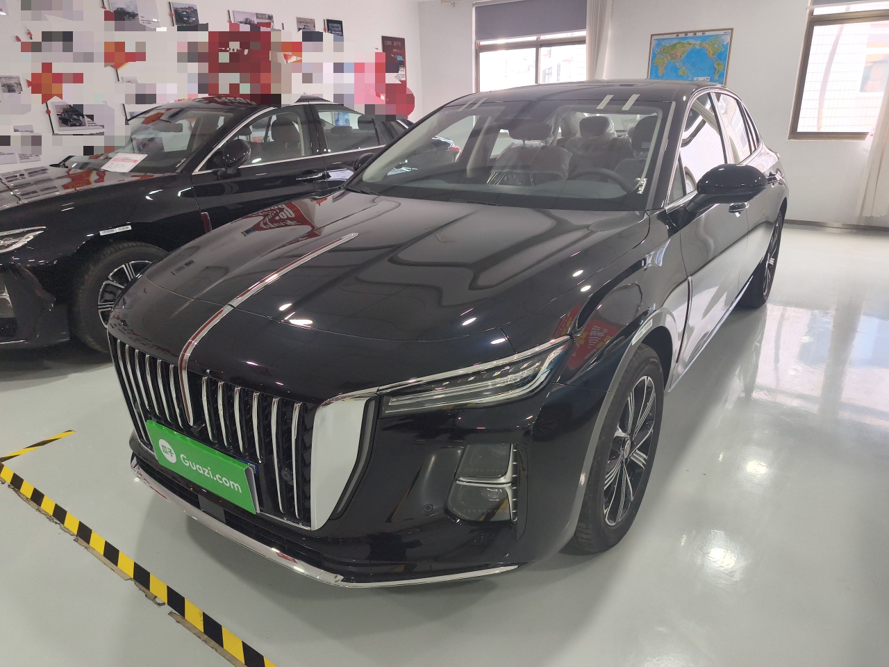HongQi H5 PHEV 2025 car image 