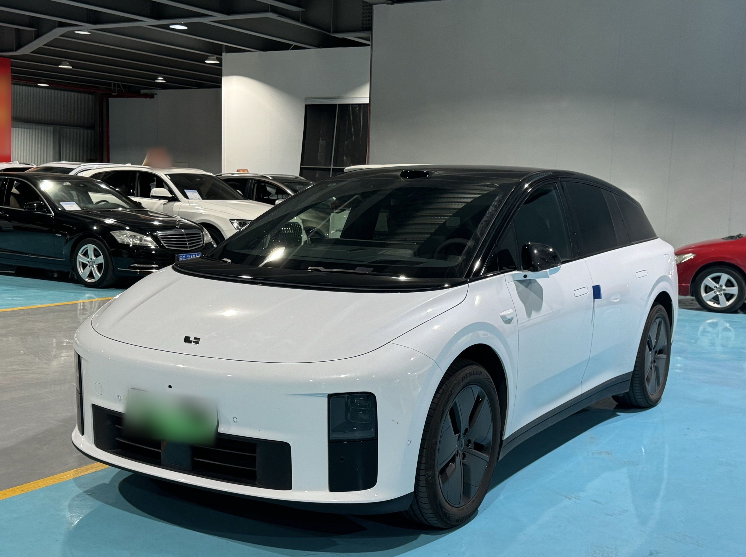 Li i6 2025 汽车图片 