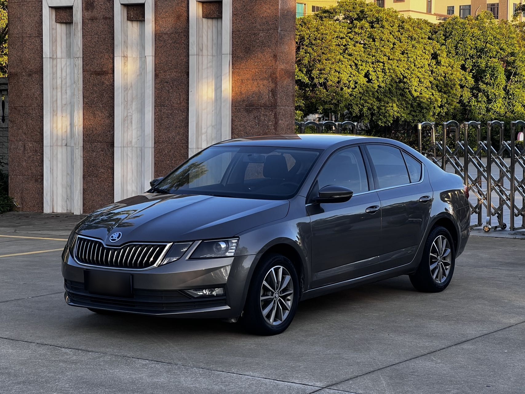 Skoda Octavia 2019 car image 