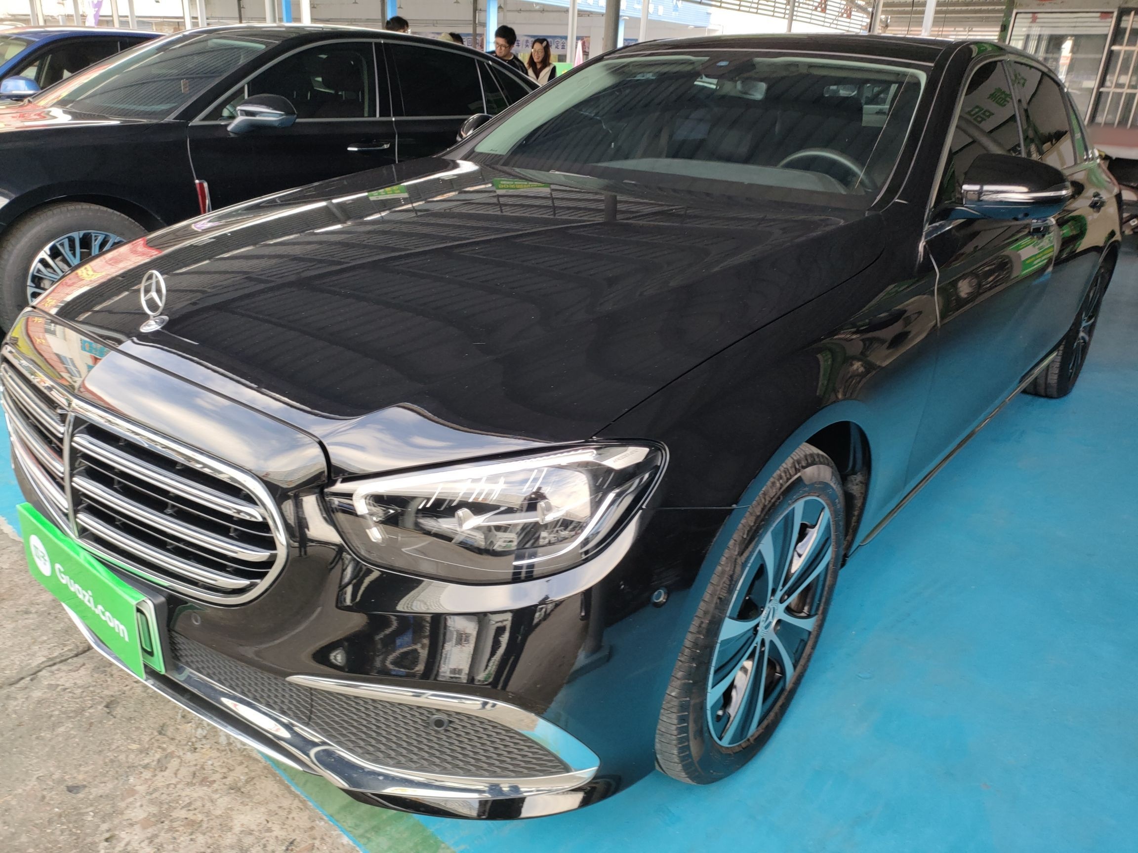 Mercedes-Benz E Class New Energy 2022 car image 