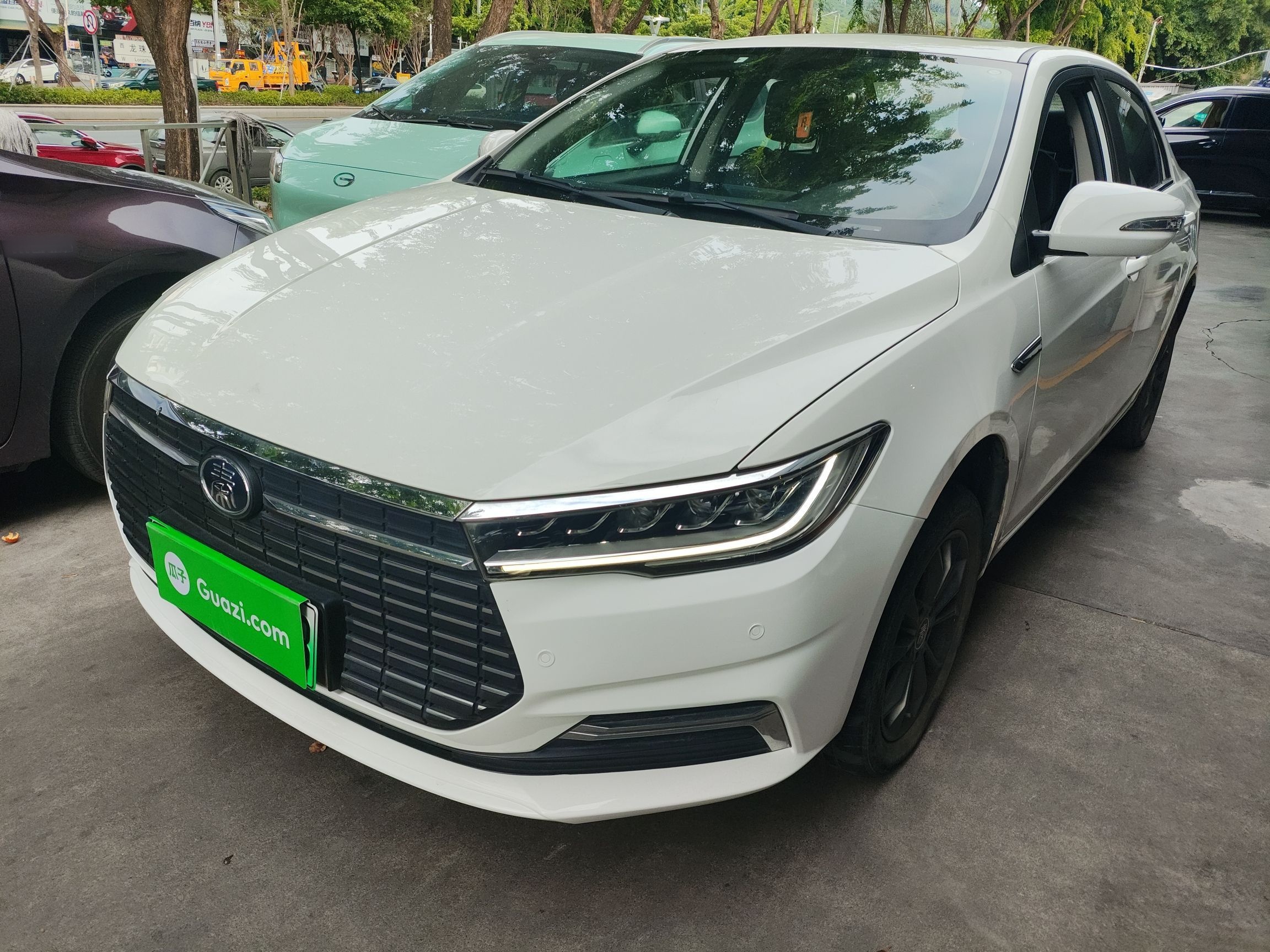 BYD Qin 2020 BYD Qin 2020 car image