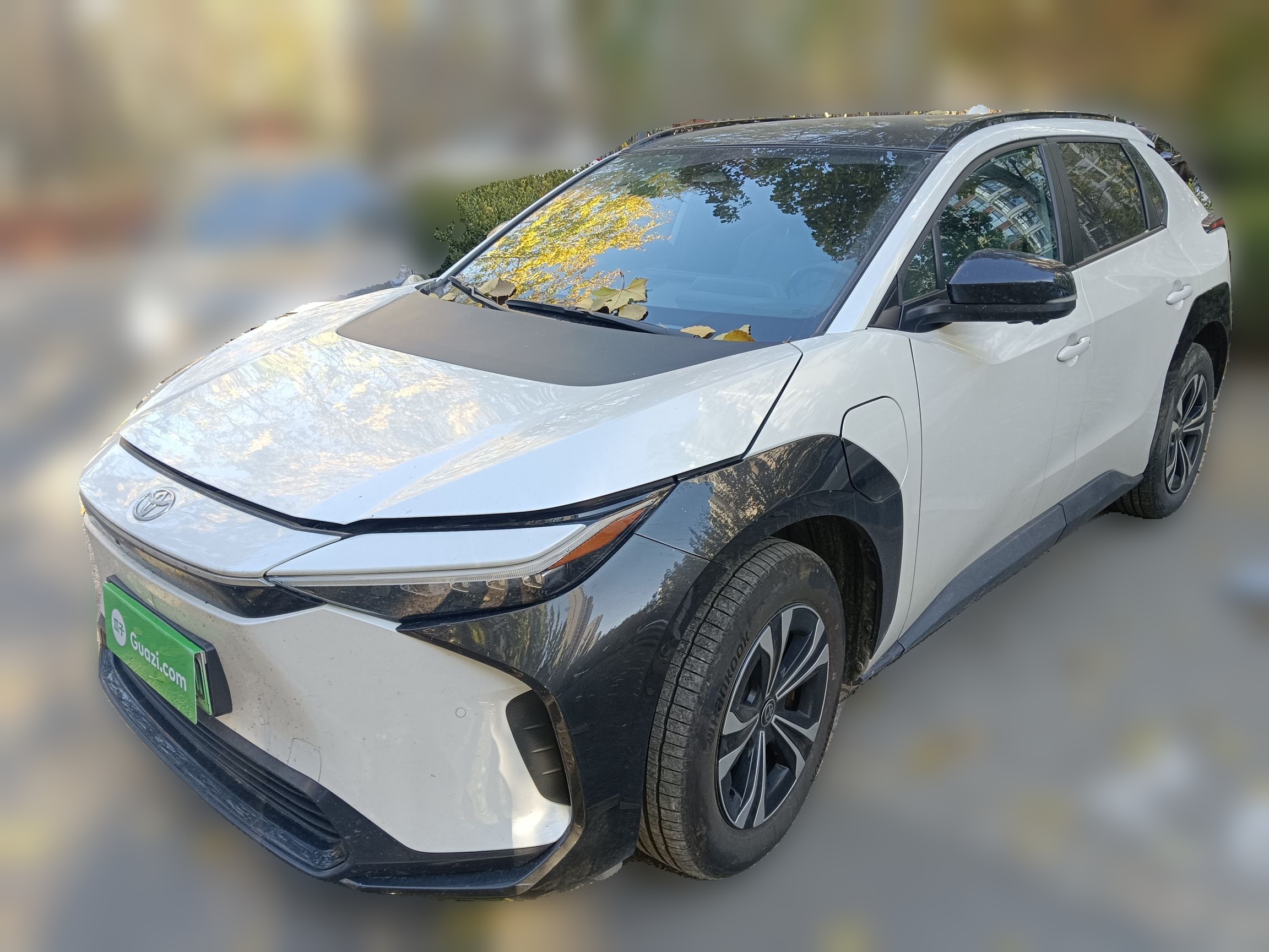 Toyota bZ4X 2023 汽车图片 