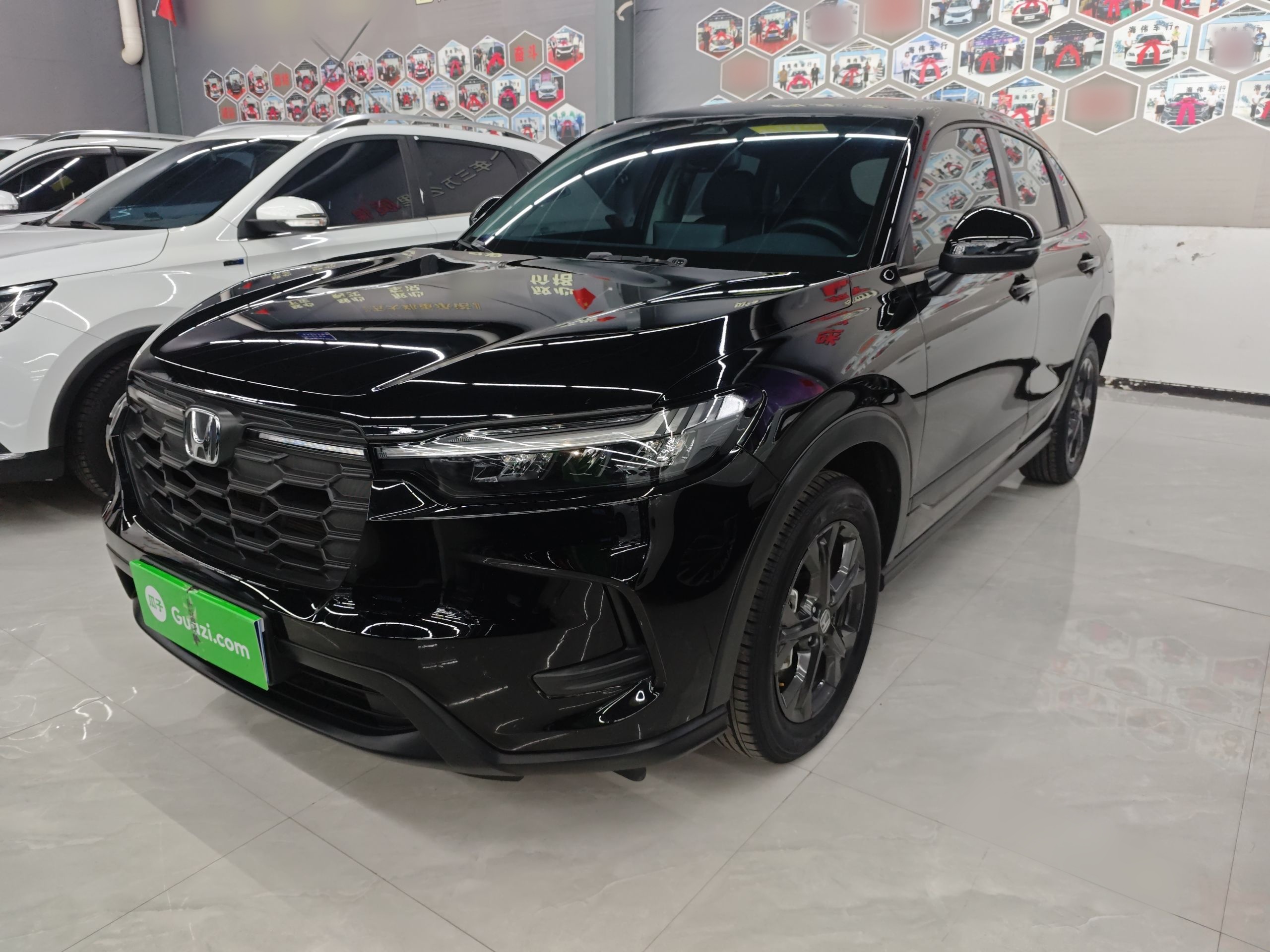 Honda HR-V 2024 car image 