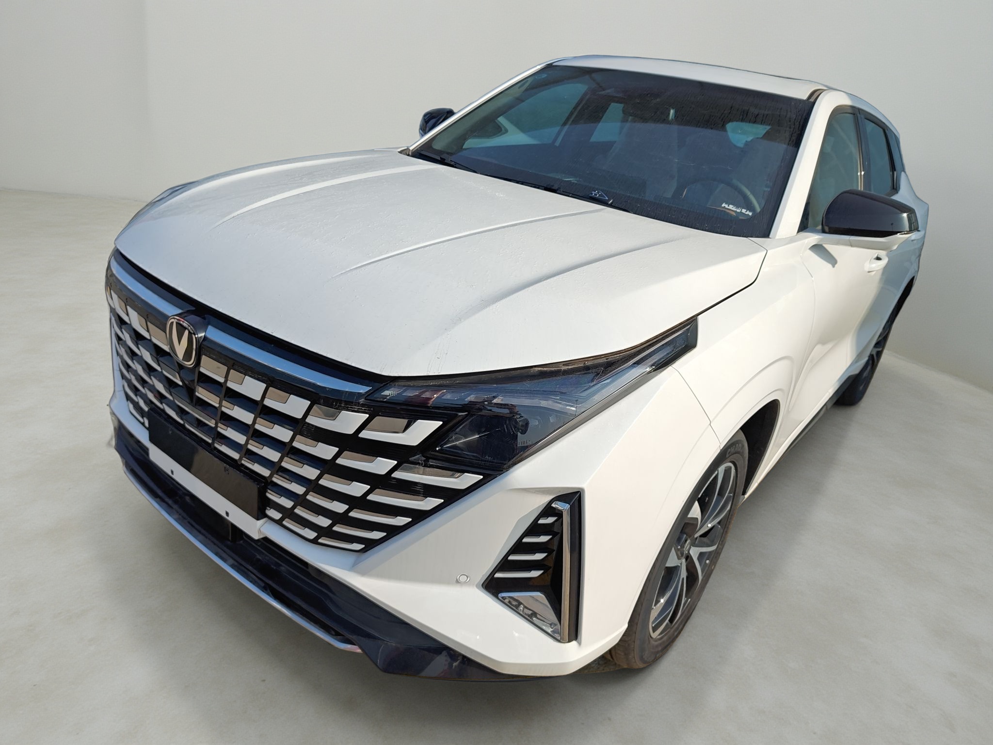 Changan UNI-Z 2025 car image 