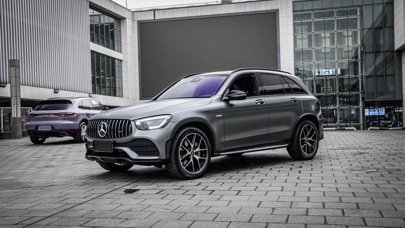 Mercedes-Benz GLC AMG 2023 immagine di auto 