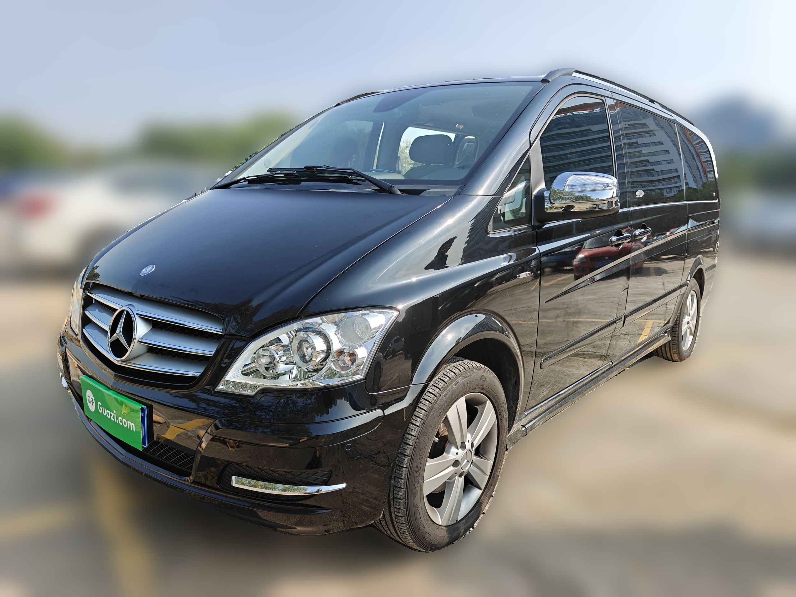 Mercedes-Benz Viano (Imported) 2015 car image 
