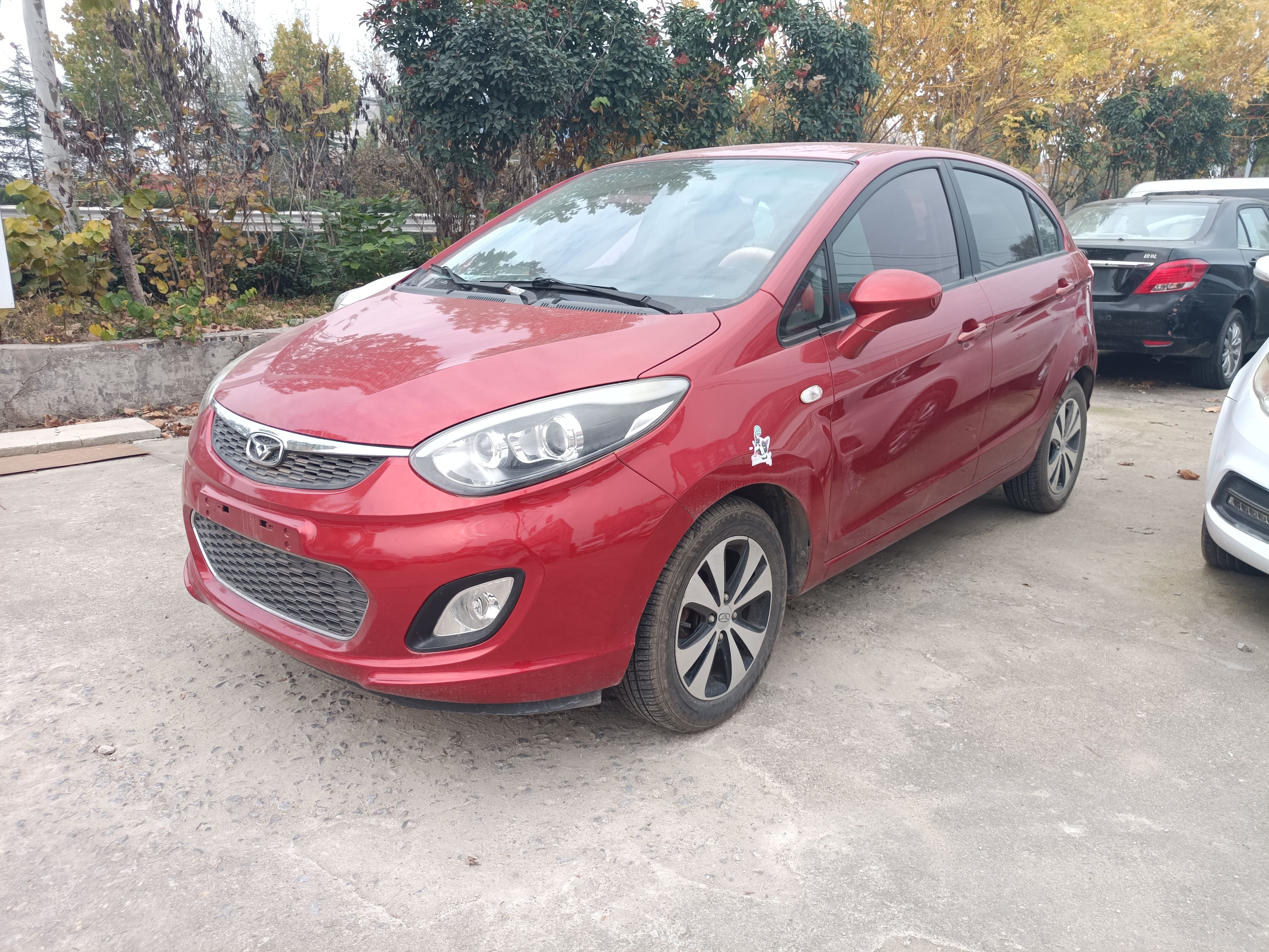 Kaiyi C3R 2015 Kaiyi C3R 2015 car image