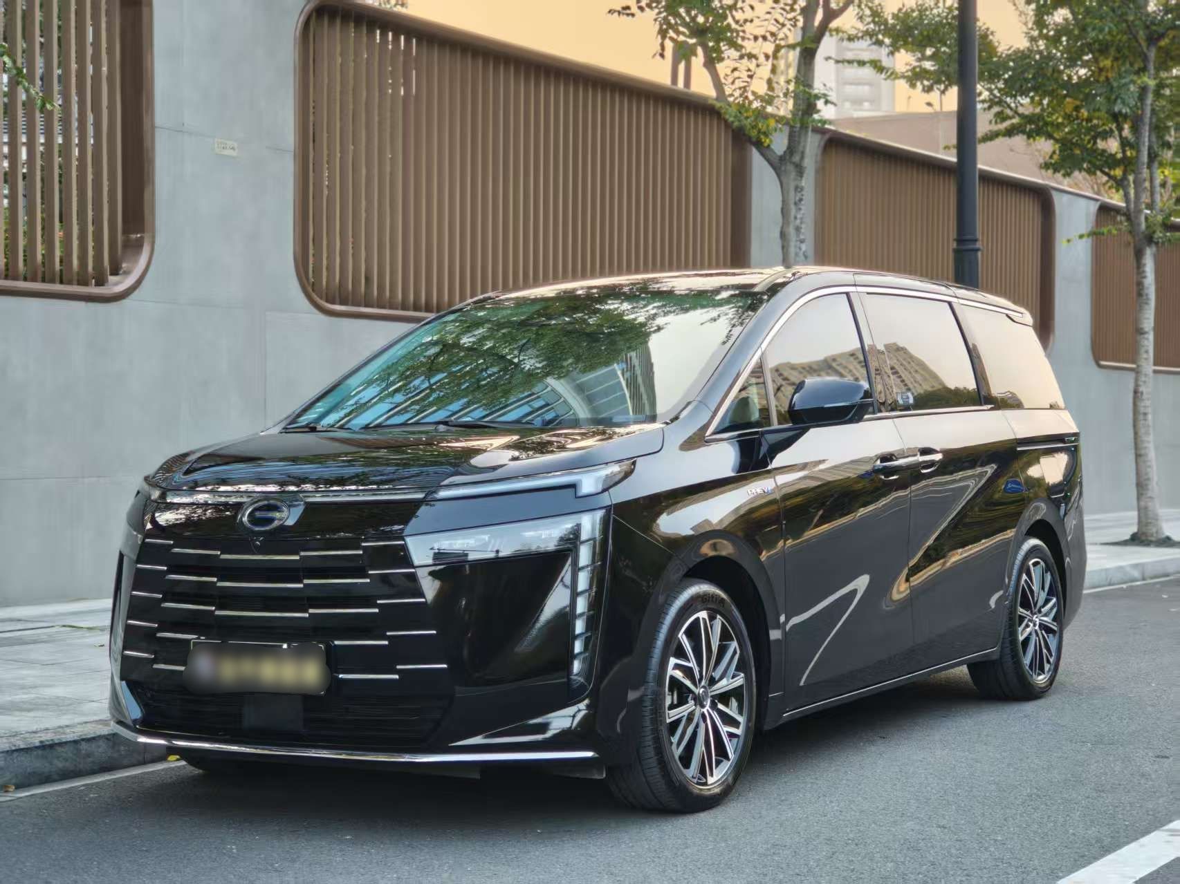 GAC Trumpchi E8 New Energy 2024 GAC Trumpchi E8 New Energy 2024 car image