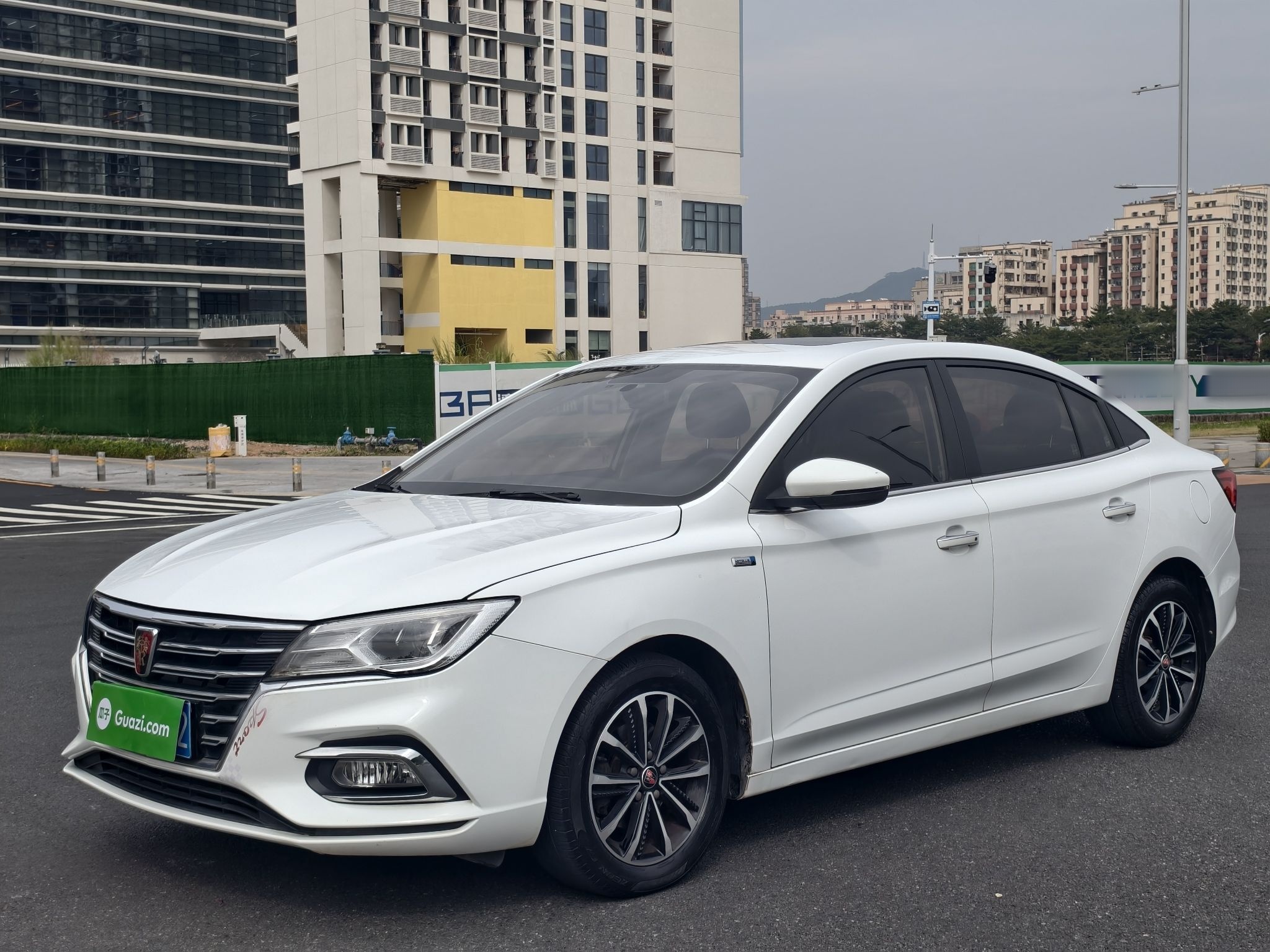 荣威 荣威i5 2019 汽车图片 