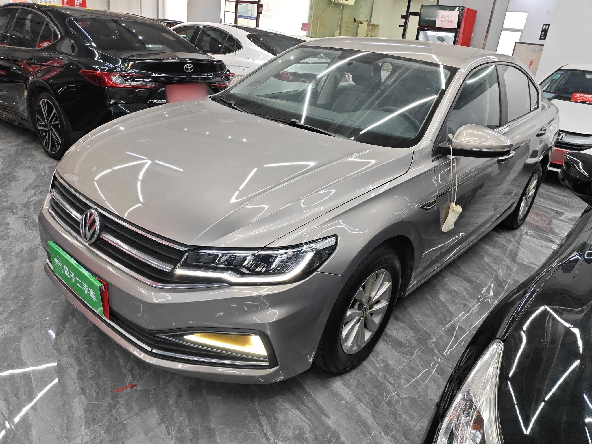 Volkswagen Bora 2019 car image 