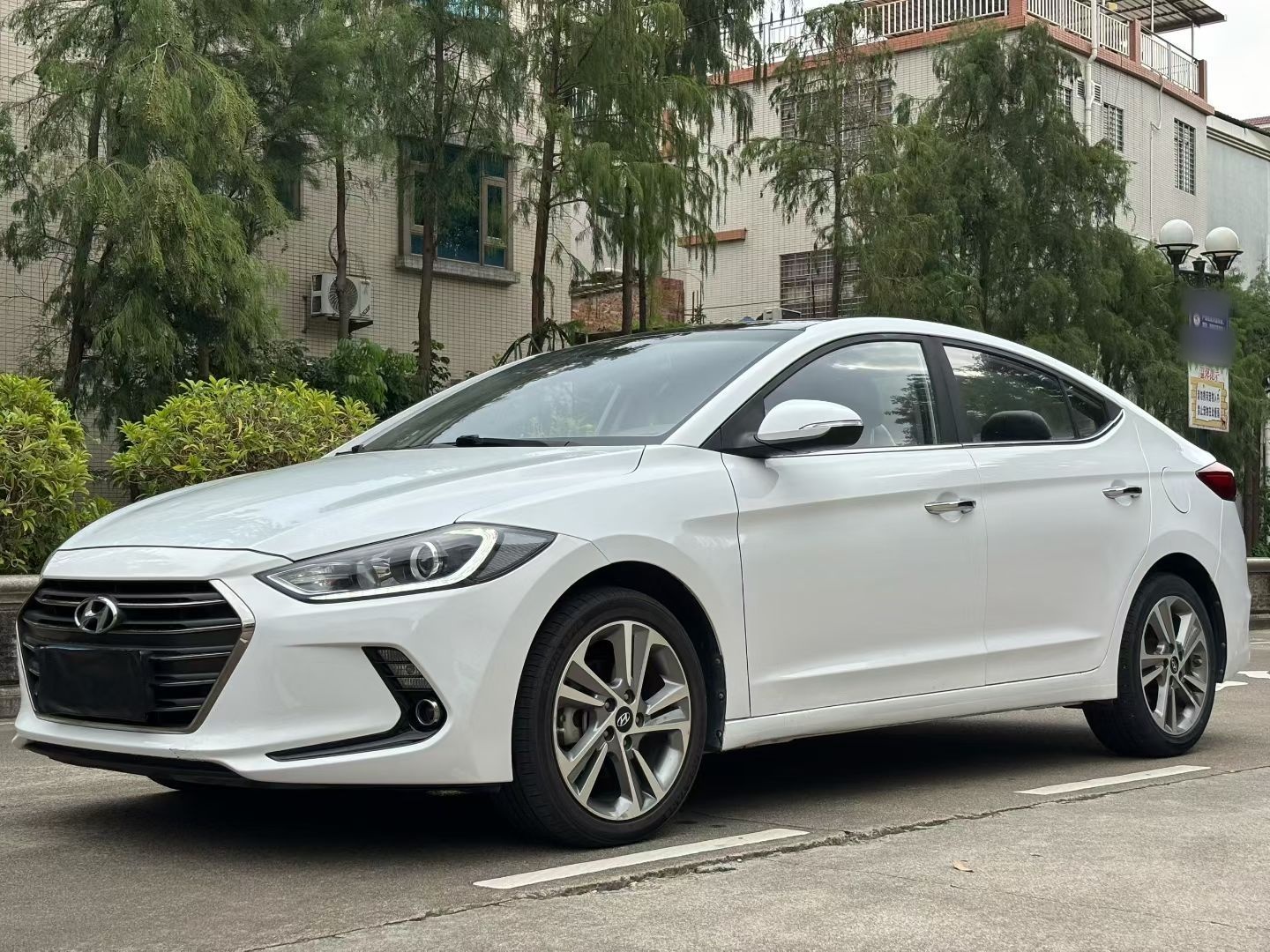 Hyundai Elantra AD 2018 car image 