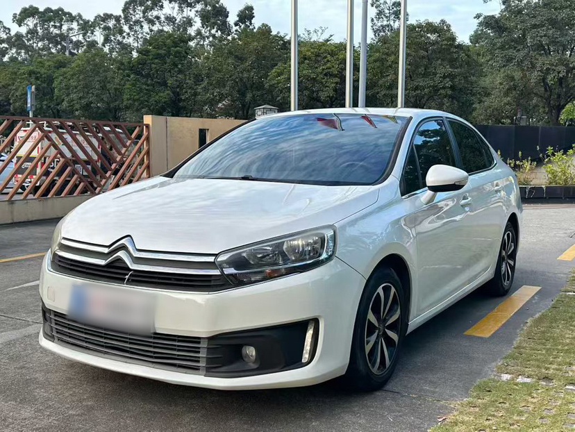 Citroen C4 C-Quatre 2018 car image 
