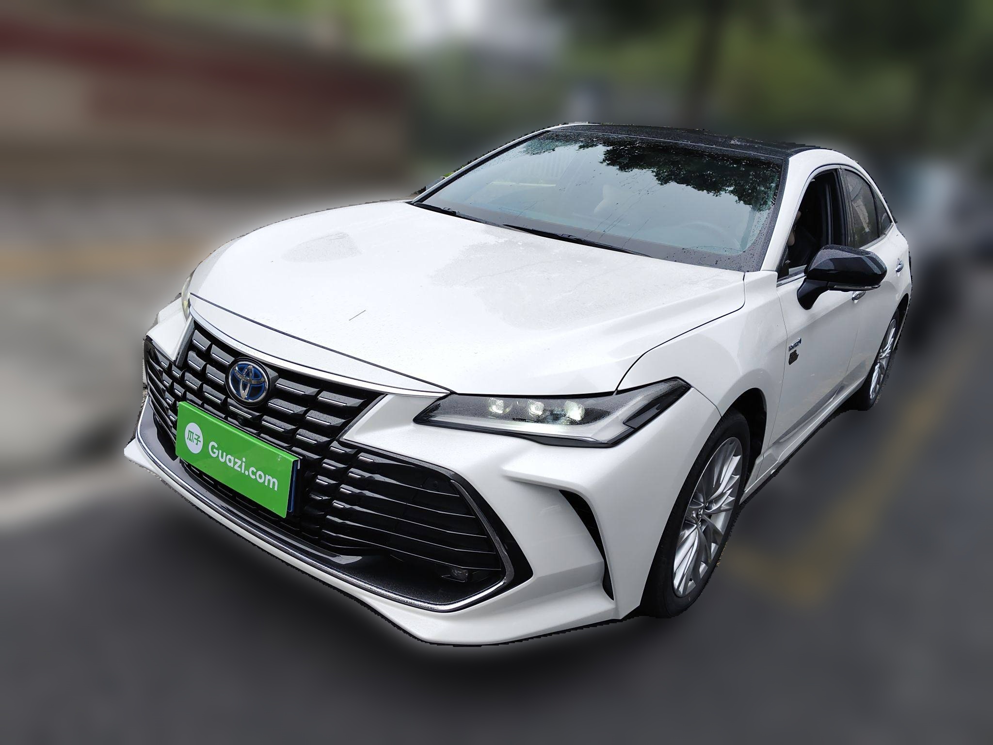 Toyota Avalon 2023 car image 