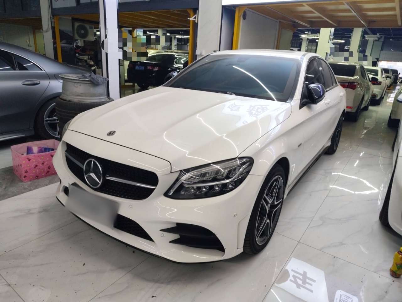 Mercedes-Benz C Class 2021 car image 