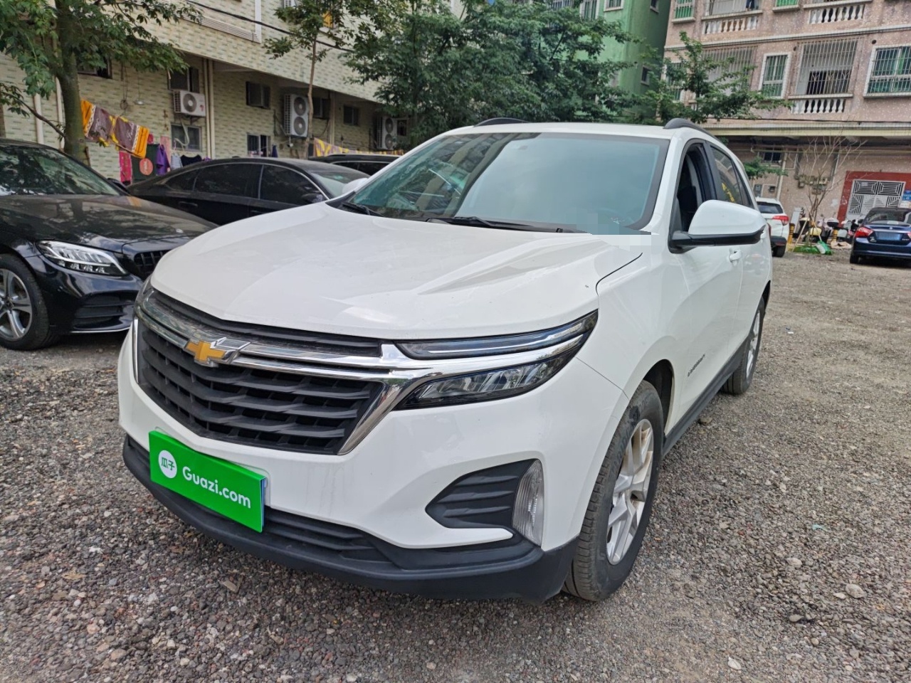 Chevrolet Equinox 2023 car image 