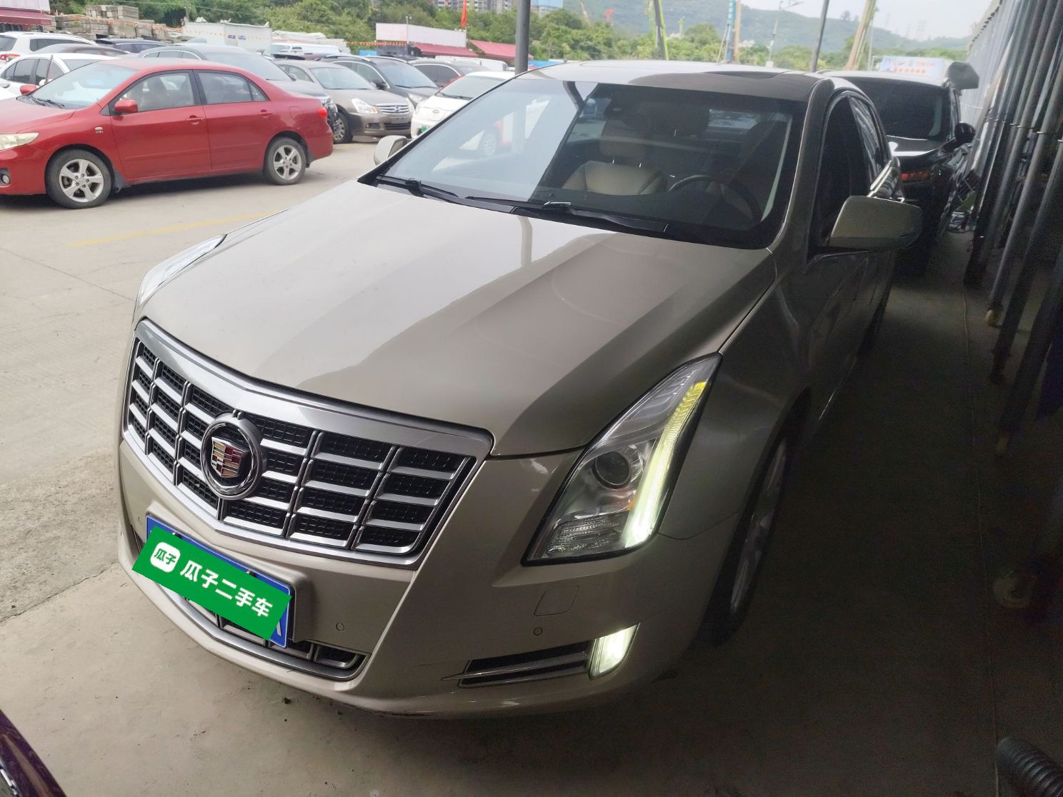 2014 2014 car image