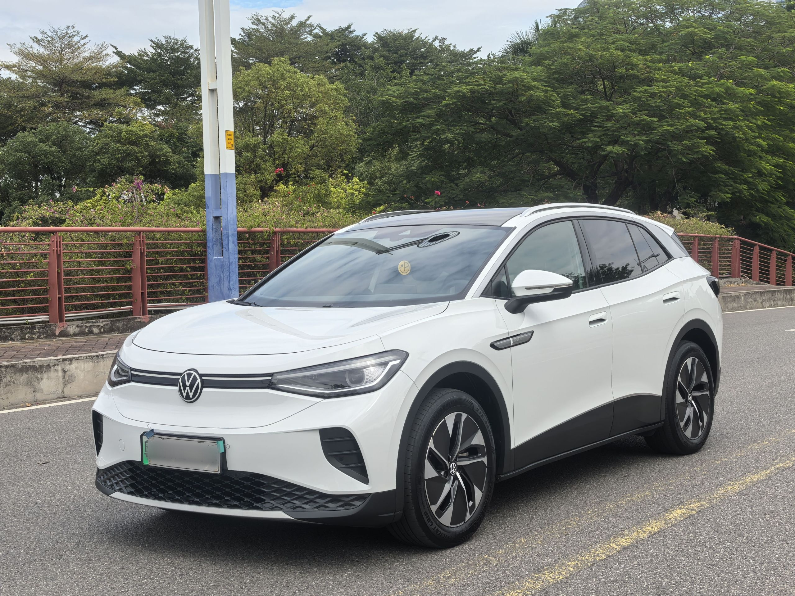 Volkswagen ID.4 Crozz 2023 Volkswagen ID.4 Crozz 2023 car image