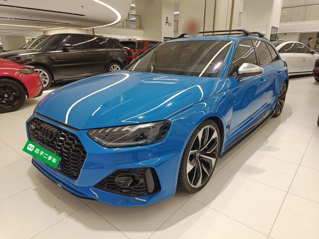 Audi RS 4 2021 car image 