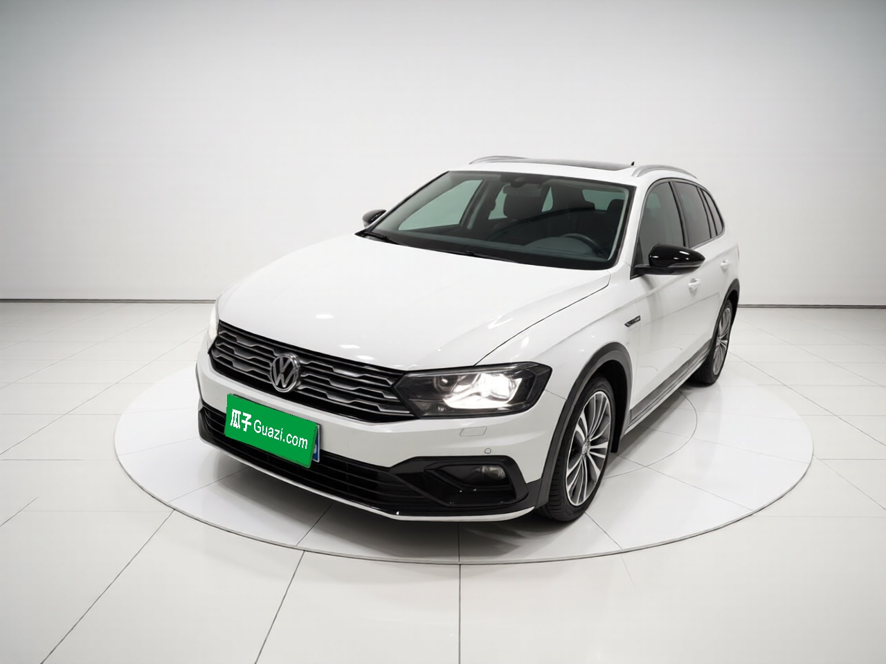 Volkswagen C-Trek 2018 Volkswagen C-Trek 2018 immagine di auto