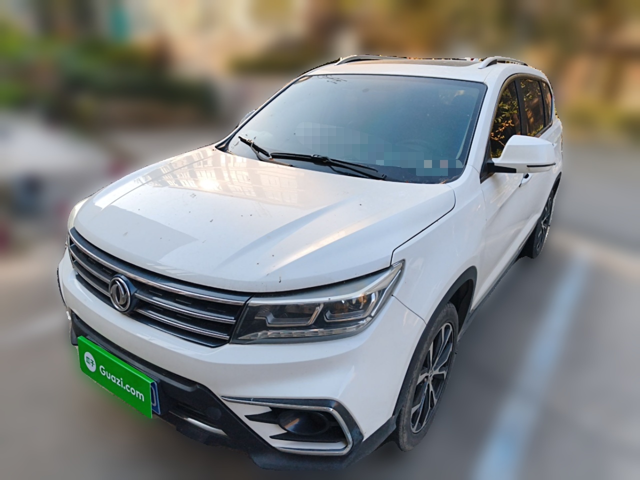 Forthing JOYEAR X5 2017 car image 